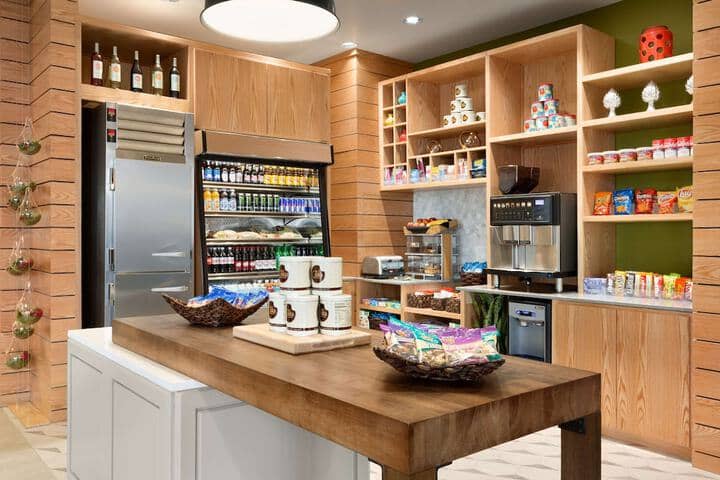 Snack bar